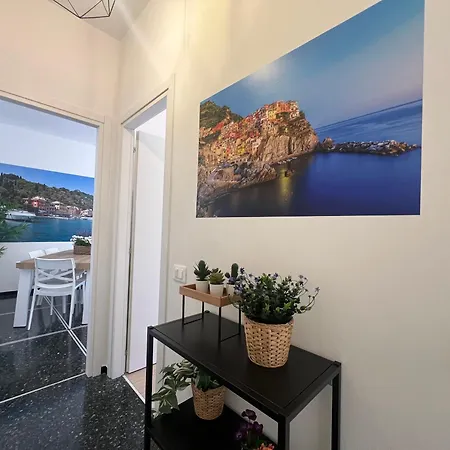 Casa Garibaldi, *