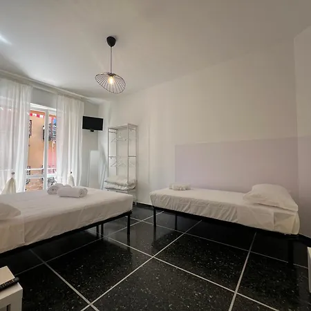Casa Garibaldi, *